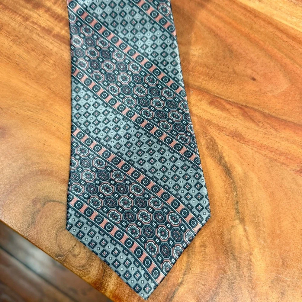 Don Loper Beverly Hills‎ Men's 100% Italian Silk Geometric Pattern Tie
